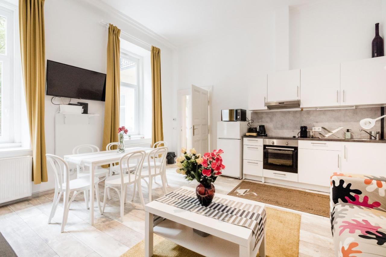 Lavender Apartment ブダペスト エクステリア 写真